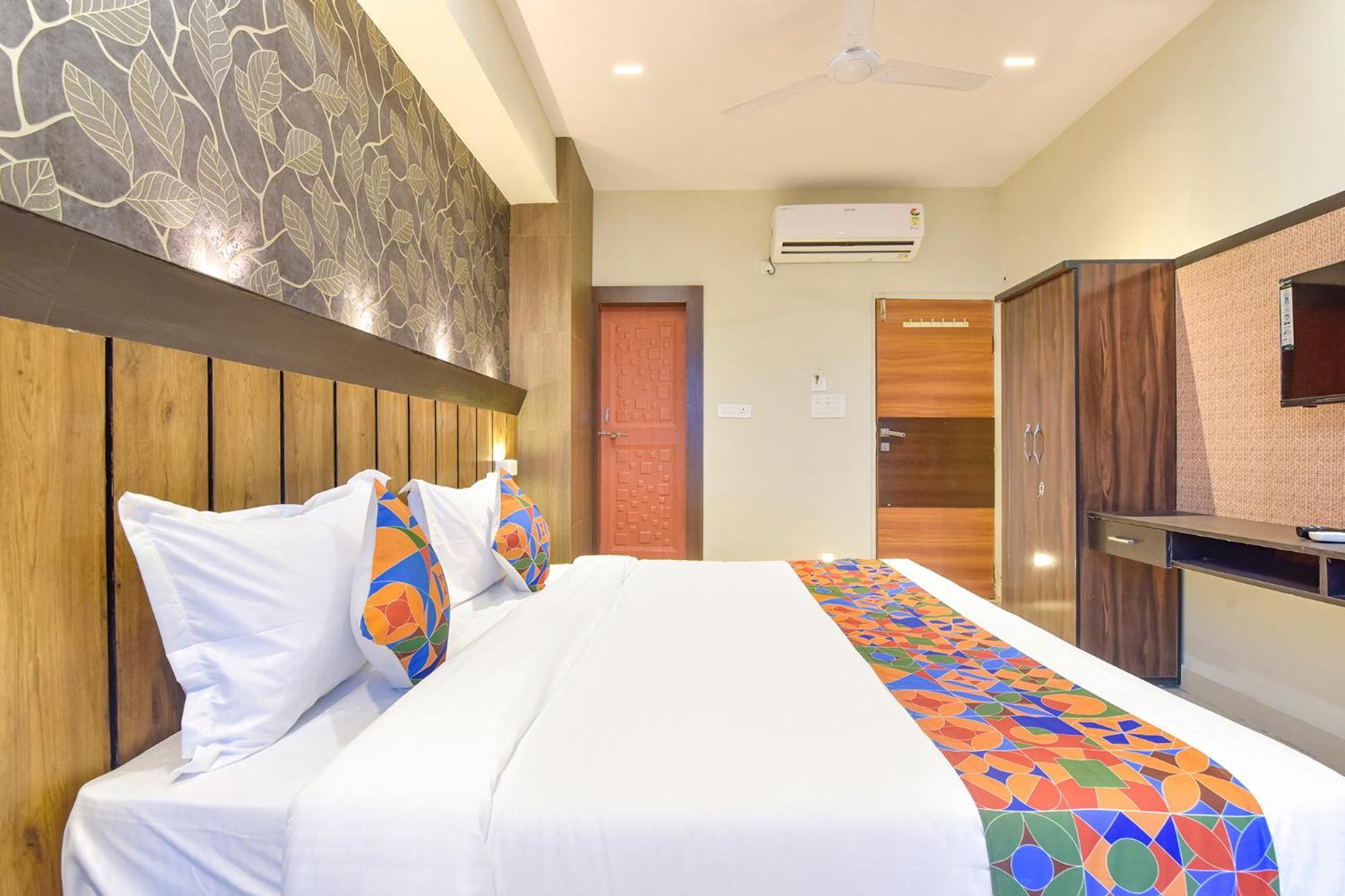 Fabhotel The Max Glory Індаур Екстер'єр фото