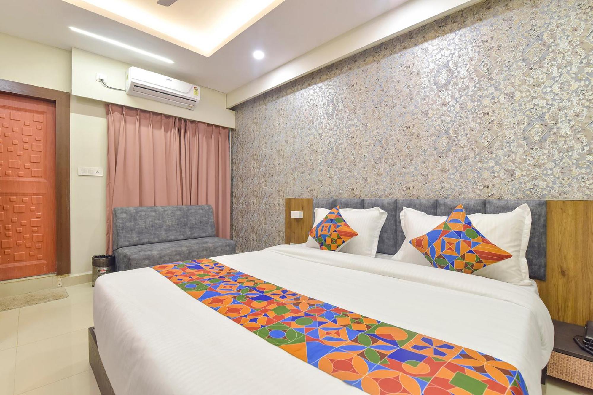 Fabhotel The Max Glory Індаур Екстер'єр фото